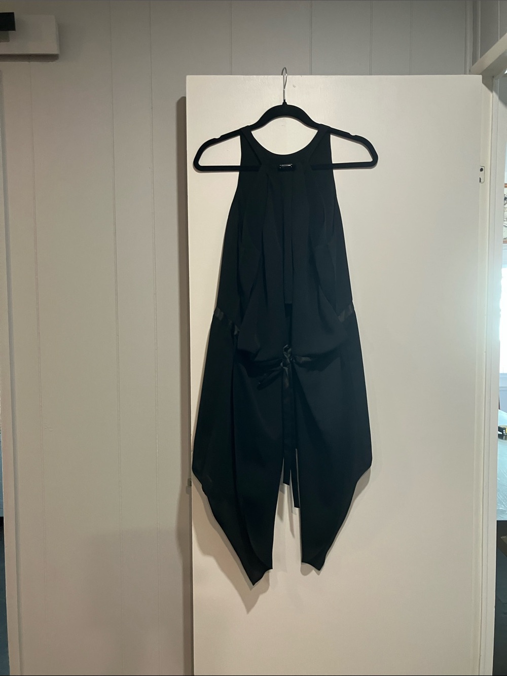 Black Halston Heritage women’s high styled vest .